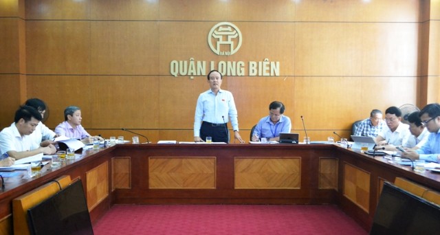 Đoàn giám sát số 1: Giám sát tình hình kinh tế - xã hội tại Long Biên